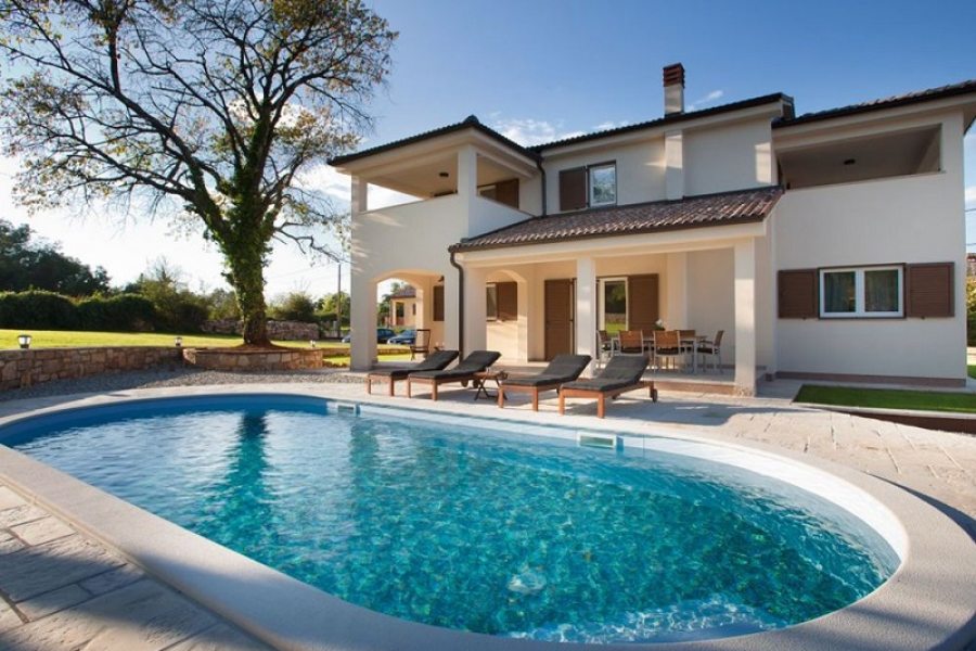 Villa Vicka con piscina