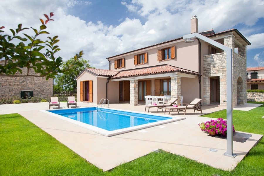 Villa Lara with pool