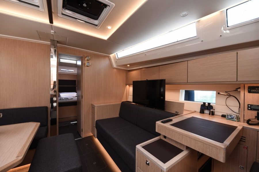 Bavaria C50 Style - 3 + 1 cabins